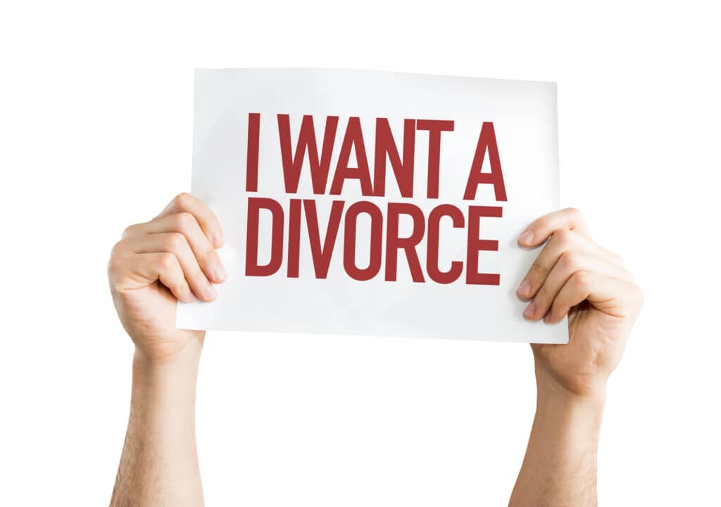 When and How to Talk to Your Spouse Before Divorce